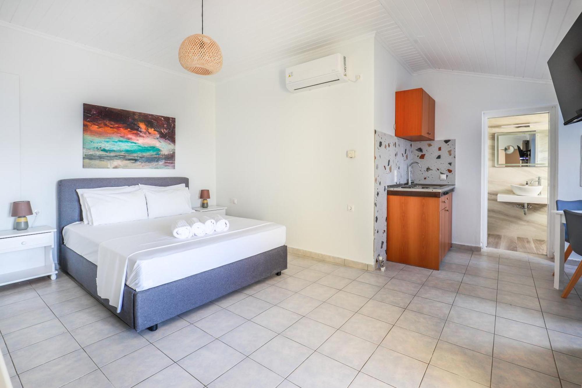 Filalithis Studios & Apartments Sami  Bagian luar foto
