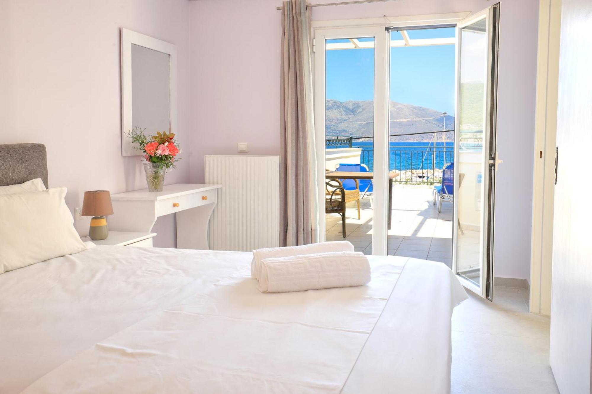 Filalithis Studios & Apartments Sami  Bagian luar foto