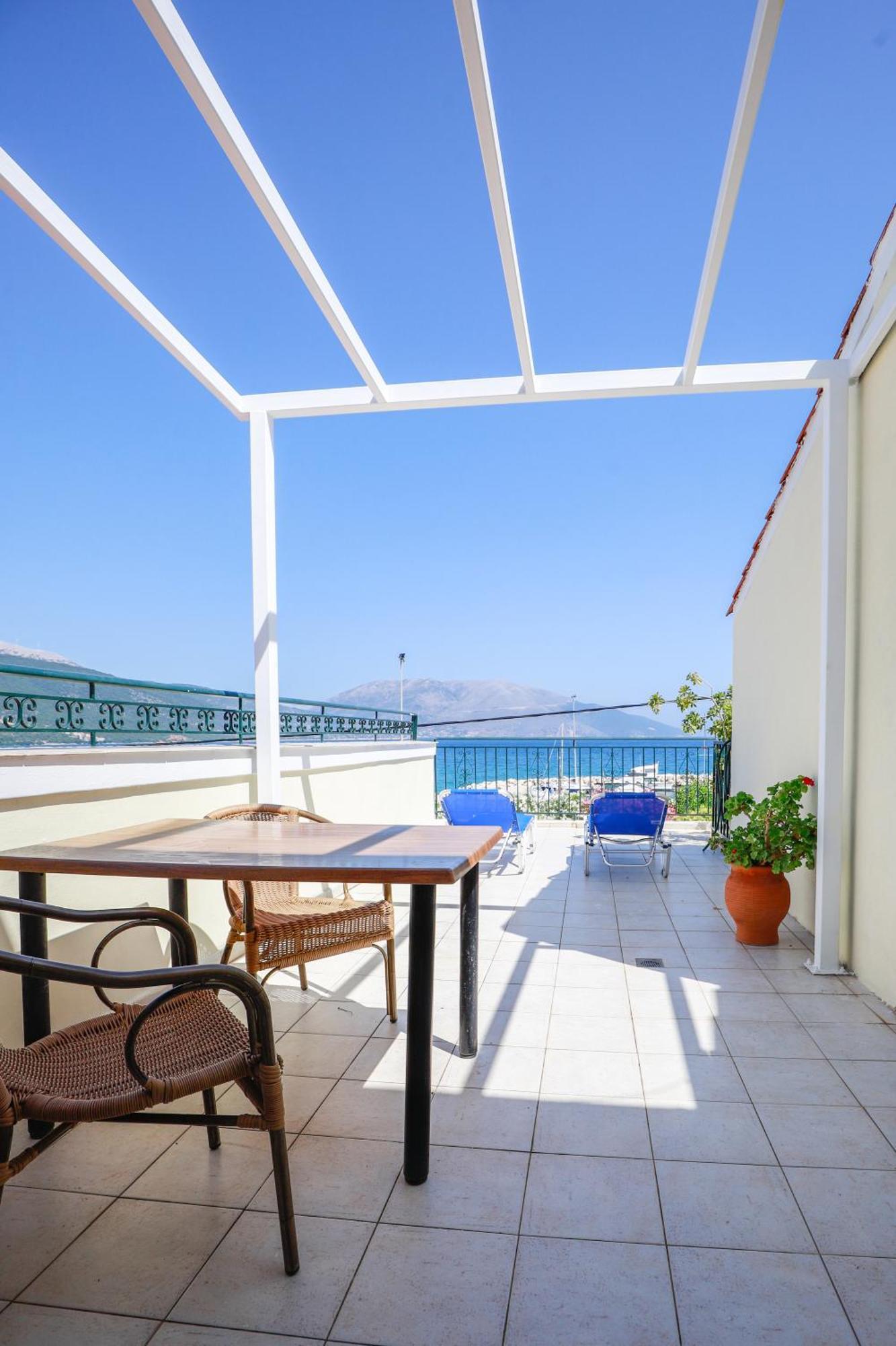 Filalithis Studios & Apartments Sami  Bagian luar foto