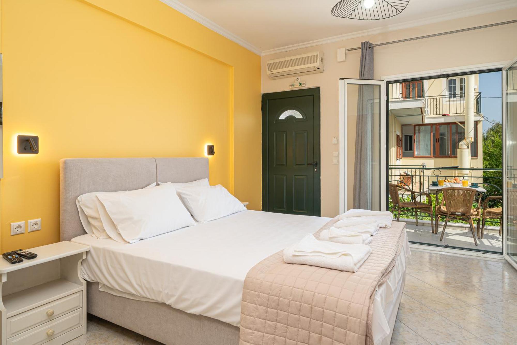 Filalithis Studios & Apartments Sami  Bagian luar foto
